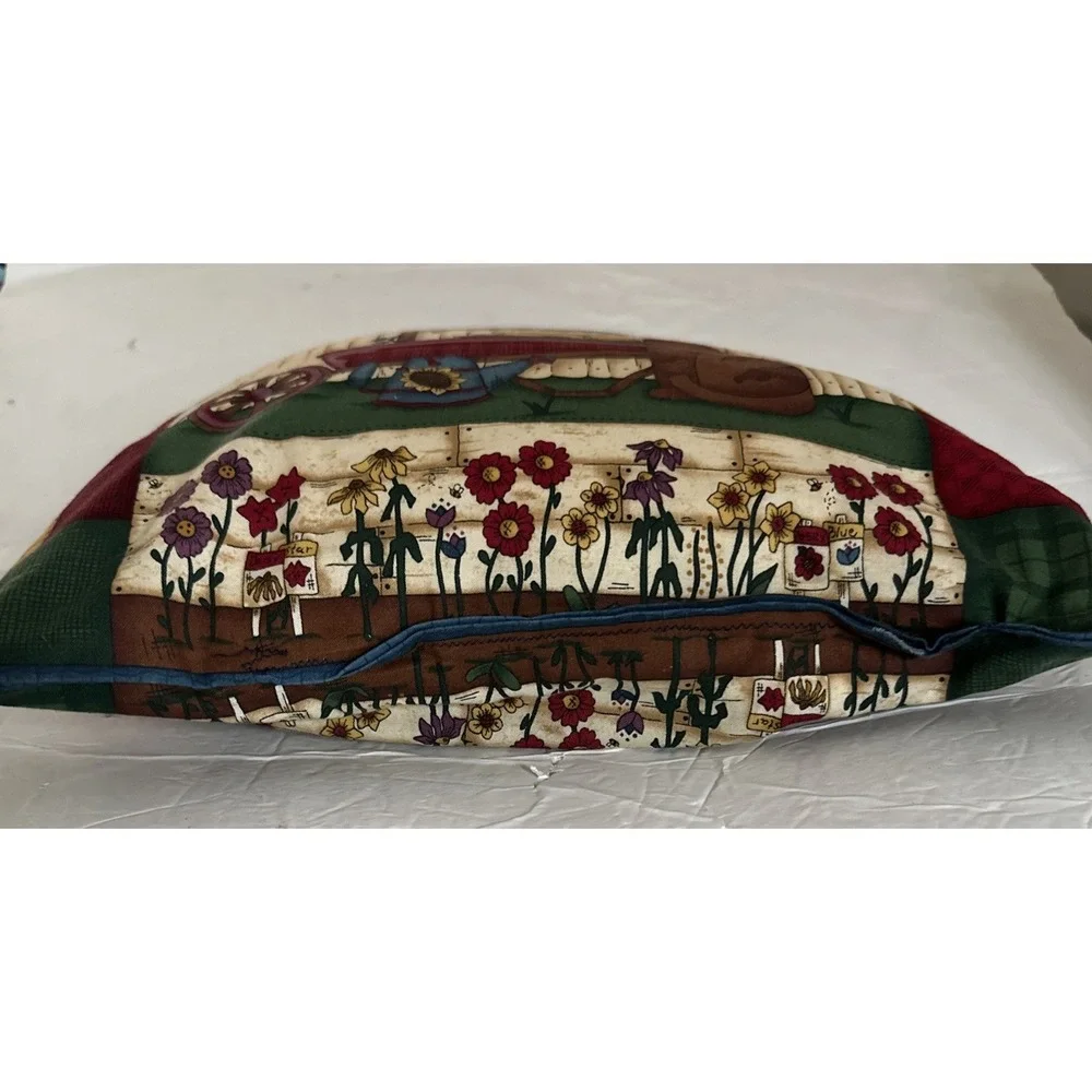 Vintage Handmade Throw Pillow Birdhouse Fat Cat Beehive Garden 13x15 Double Side